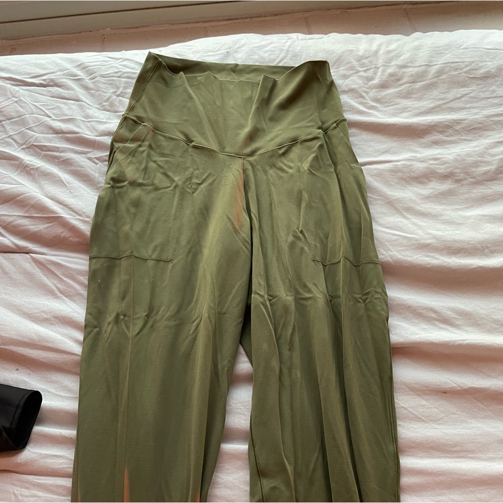 Aerie Green Joggers